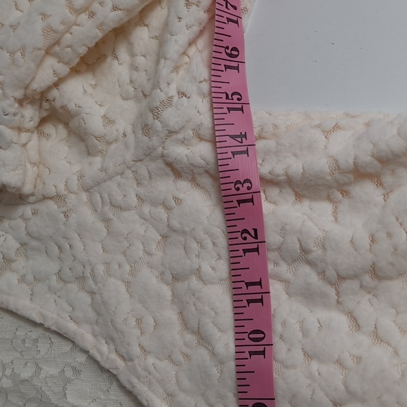 WOMEN'S LONG SLEEVE M WILDFABLE - Picture 9 of 16